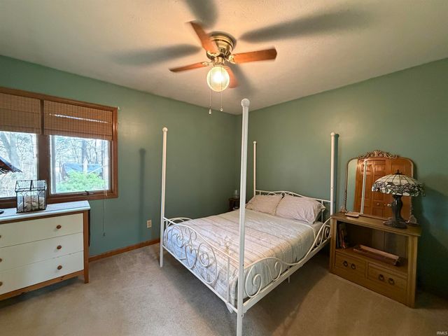 51262 Shady Lane, Elkhart, IN 46514