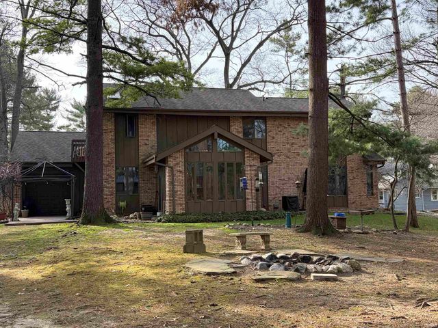 51262 Shady Lane, Elkhart, IN 46514