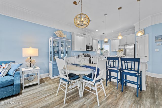 5 Oak Alley Lane, Long Beach, MS 39560