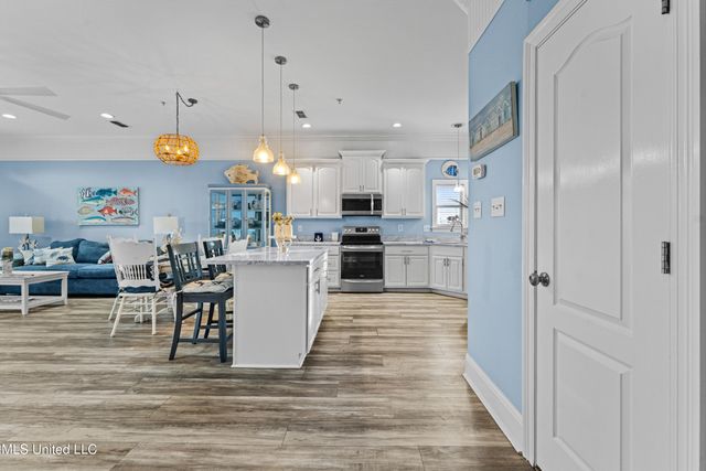 5 Oak Alley Lane, Long Beach, MS 39560