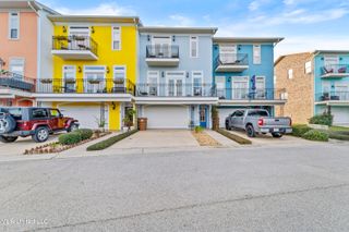 5 Oak Alley Lane, Long Beach, MS 39560