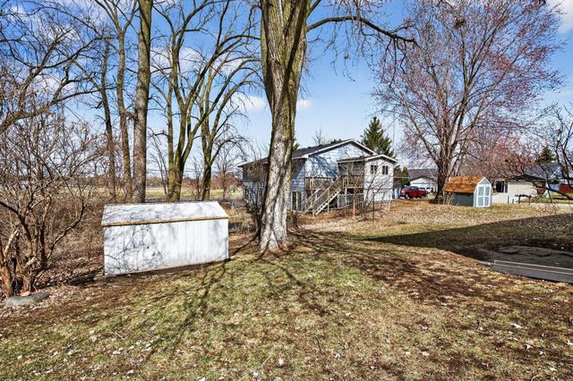 7073 17th Street N, Oakdale, MN 55128