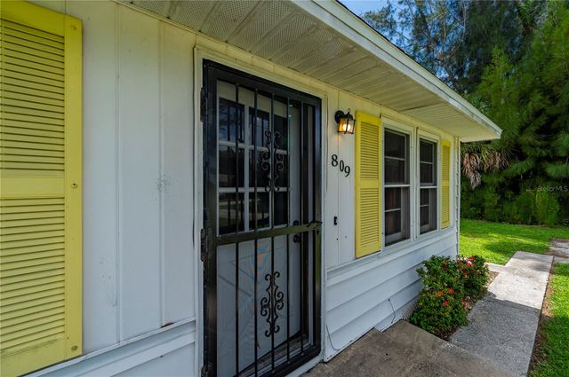 809 BURLAND STREET, Punta Gorda, FL 33950