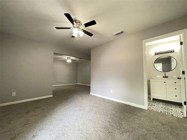 7611 Cabot Street, Houston, TX 77016