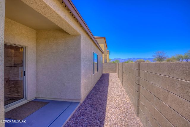 6667 S Avenida Del Arrabal, Tucson, AZ 85756