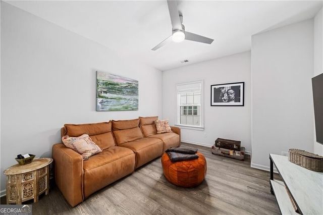 300 Banbury Crossing, Alpharetta, GA 30009