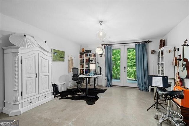 300 Banbury Crossing, Alpharetta, GA 30009