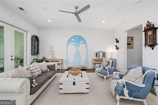 300 Banbury Crossing, Alpharetta, GA 30009