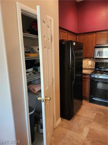 9303 Gilcrease Avenue 2167, Las Vegas, NV 89149