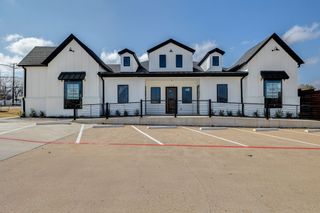 705 E Broad Street 113 Suite D, Mansfield, TX 76063