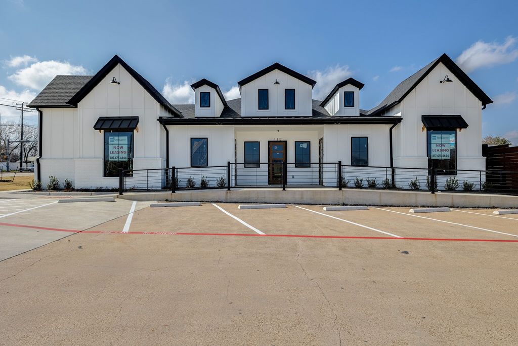 705 E Broad Street 113 Suite D, Mansfield, TX 76063