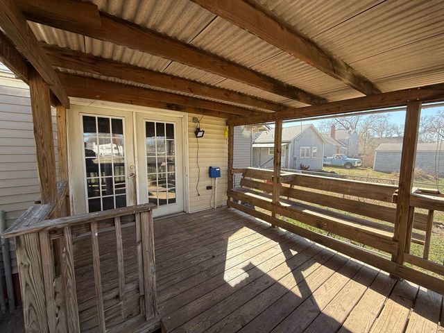 710 W Prescott Ave, Salina, KS 67401