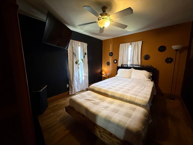 710 W Prescott Ave, Salina, KS 67401