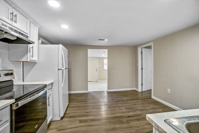 408 S 10th Ave., Hattiesburg, MS 39401