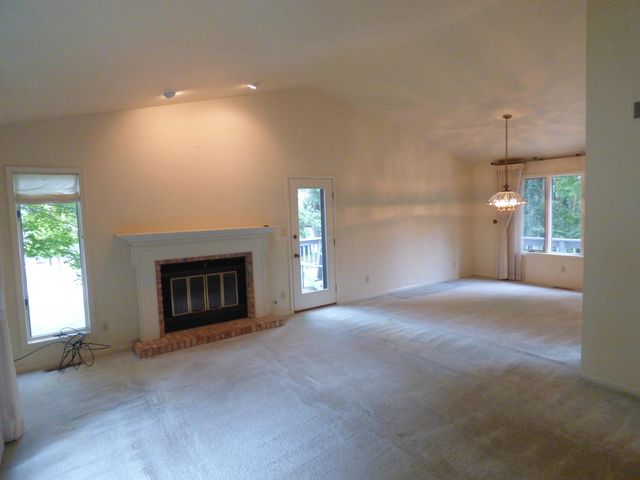353 Devon Road, Valparaiso, IN 46385