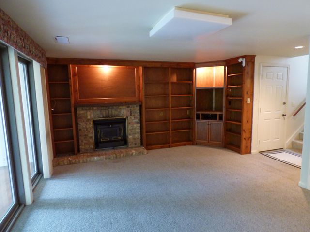 353 Devon Road, Valparaiso, IN 46385