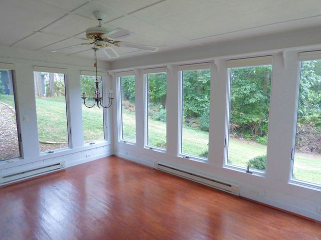 353 Devon Road, Valparaiso, IN 46385