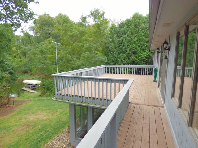 353 Devon Road, Valparaiso, IN 46385