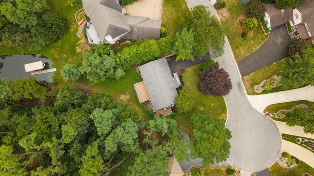 353 Devon Road, Valparaiso, IN 46385