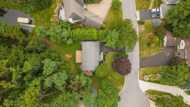 353 Devon Road, Valparaiso, IN 46385