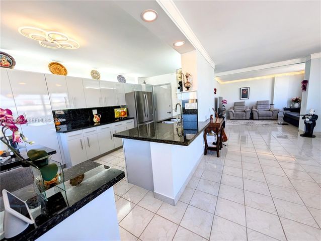 3161 S Ocean Drive 1405, Hallandale Beach, FL 33009