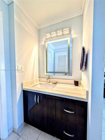 3161 S Ocean Drive 1405, Hallandale Beach, FL 33009
