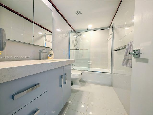3161 S Ocean Drive 1405, Hallandale Beach, FL 33009