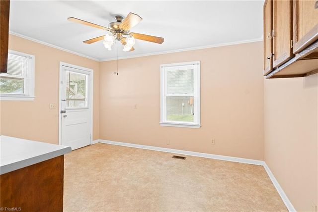 924 E Market Street, Burlington, NC 27217