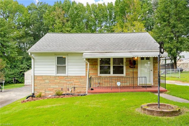 924 E Market Street, Burlington, NC 27217