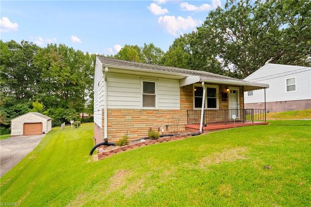 924 E Market Street, Burlington, NC 27217