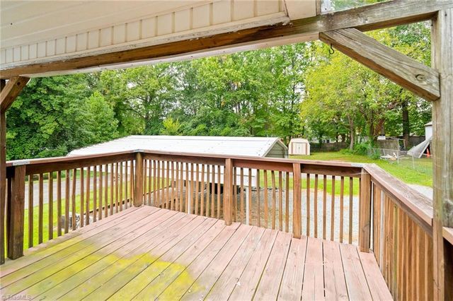 924 E Market Street, Burlington, NC 27217