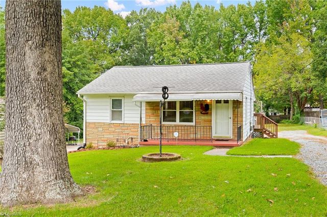 924 E Market Street, Burlington, NC 27217
