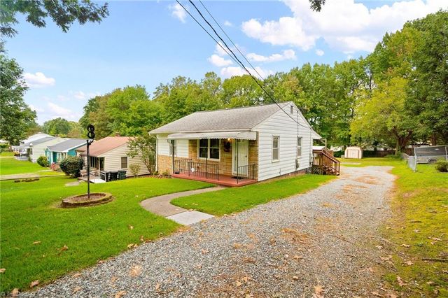 924 E Market Street, Burlington, NC 27217