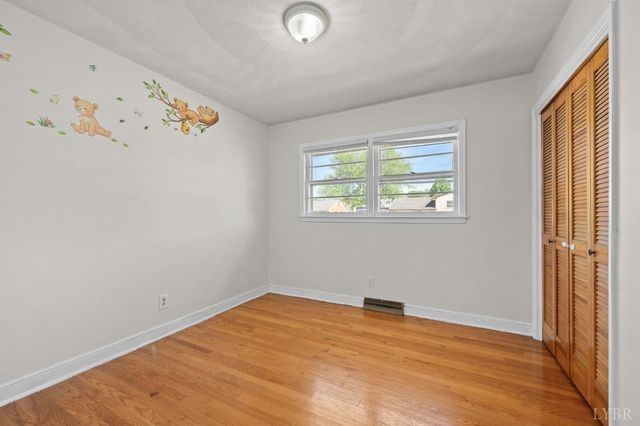 525 Water Oak Road, Roanoke, VA 24019