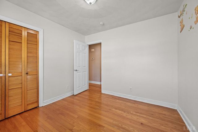 525 Water Oak Road, Roanoke, VA 24019