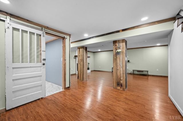 525 Water Oak Road, Roanoke, VA 24019