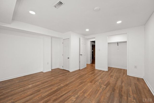 525 Water Oak Road, Roanoke, VA 24019