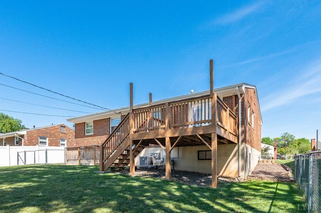 525 Water Oak Road, Roanoke, VA 24019