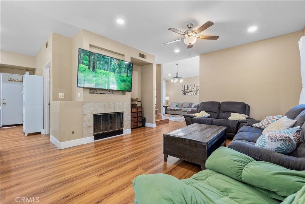 Image 14 of property listing at 9265 Nickellaus Court, Corona, CA 92883