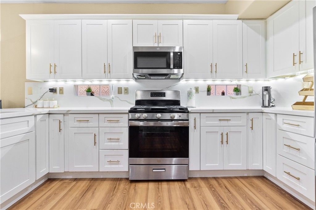 Image 22 of property listing at 9265 Nickellaus Court, Corona, CA 92883