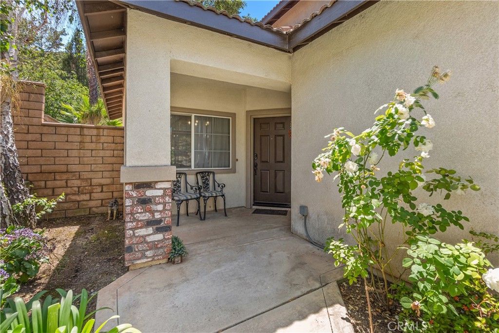 Image 6 of property listing at 9265 Nickellaus Court, Corona, CA 92883