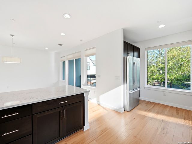 102 Tendick Unit 901, San Antonio, TX 78209