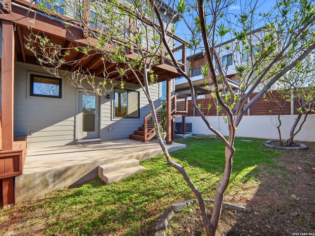102 Tendick Unit 901, San Antonio, TX 78209