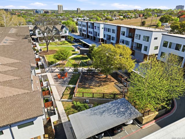 102 Tendick Unit 901, San Antonio, TX 78209