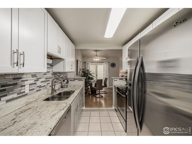 7624 Gray Way, Arvada, CO 80003