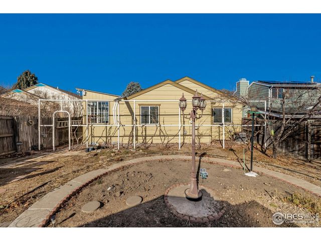 7624 Gray Way, Arvada, CO 80003