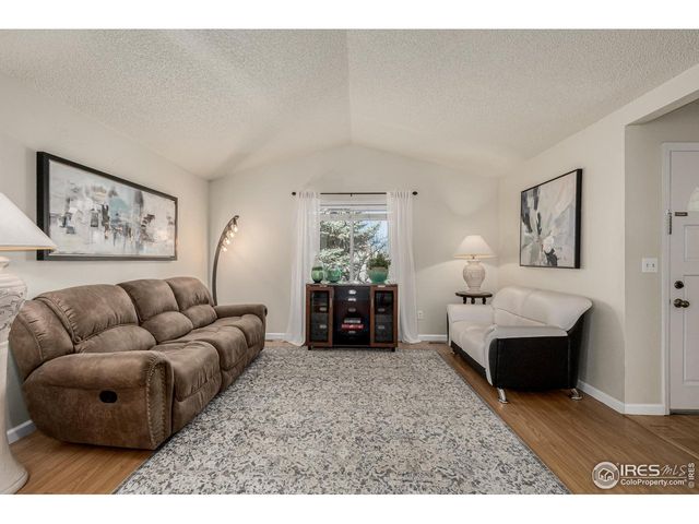 7624 Gray Way, Arvada, CO 80003