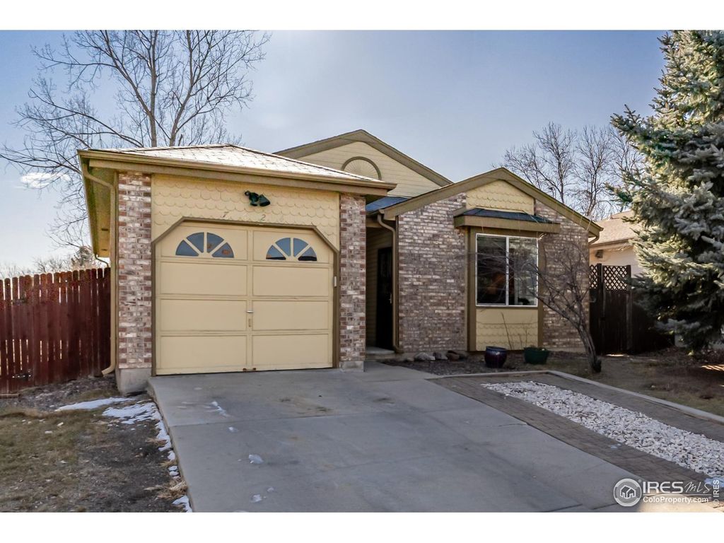 7624 Gray Way, Arvada, CO 80003