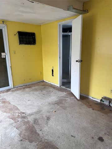 48 Pleasant Avenue, Roosevelt, NY 11575