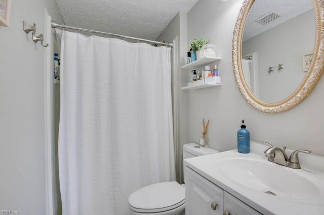 4635 Glanmire DR, Virginia Beach, VA 23464